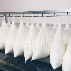 Disposable Straining Bags For Yoghurt, Labneh And Fresh Cheese Production