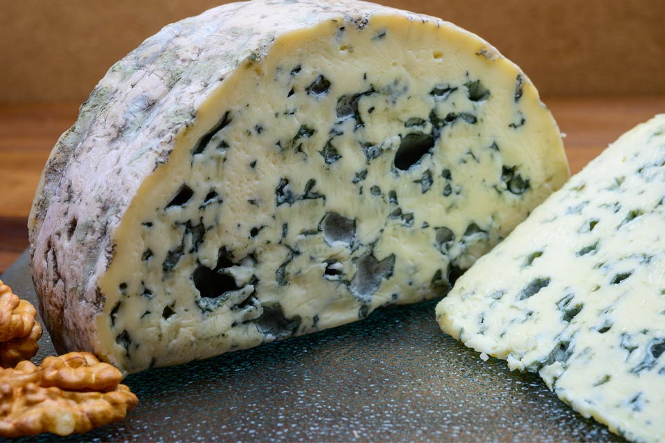 Blue vein cheeses make yourself